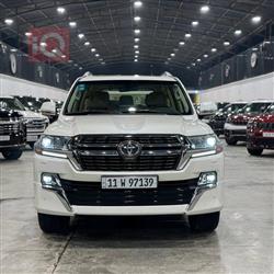 تويوتا لاندكروزر